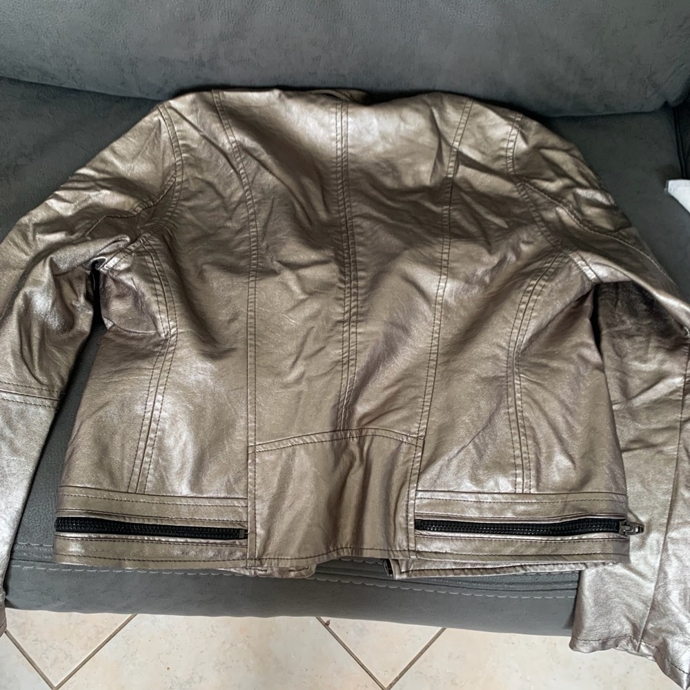 BLANK NYC Gold Metallic Moto Jacket - Picture 9 of 10